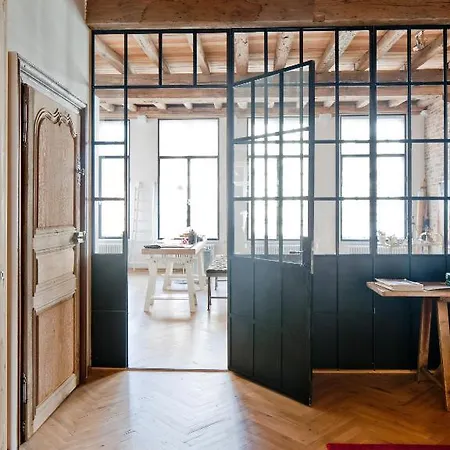 Jacquemine Luxury And Art Gallery